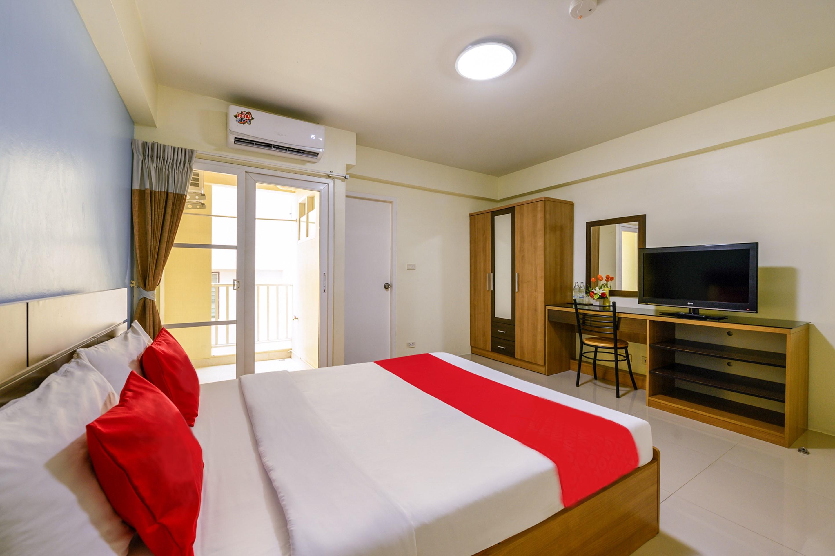 Salin Home Hotel Ramkhamhaeng Бангкок Экстерьер фото
