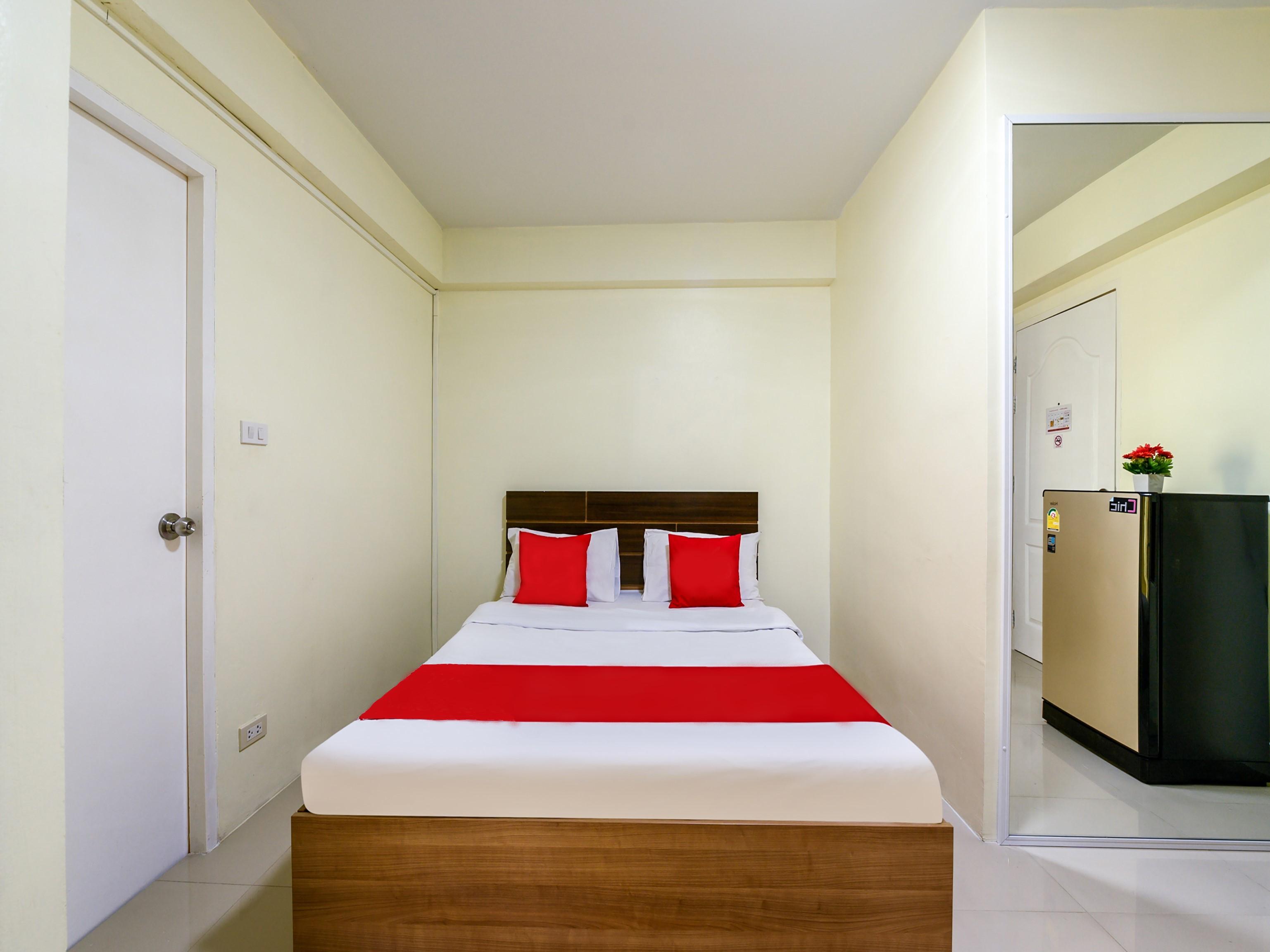 Salin Home Hotel Ramkhamhaeng Бангкок Экстерьер фото