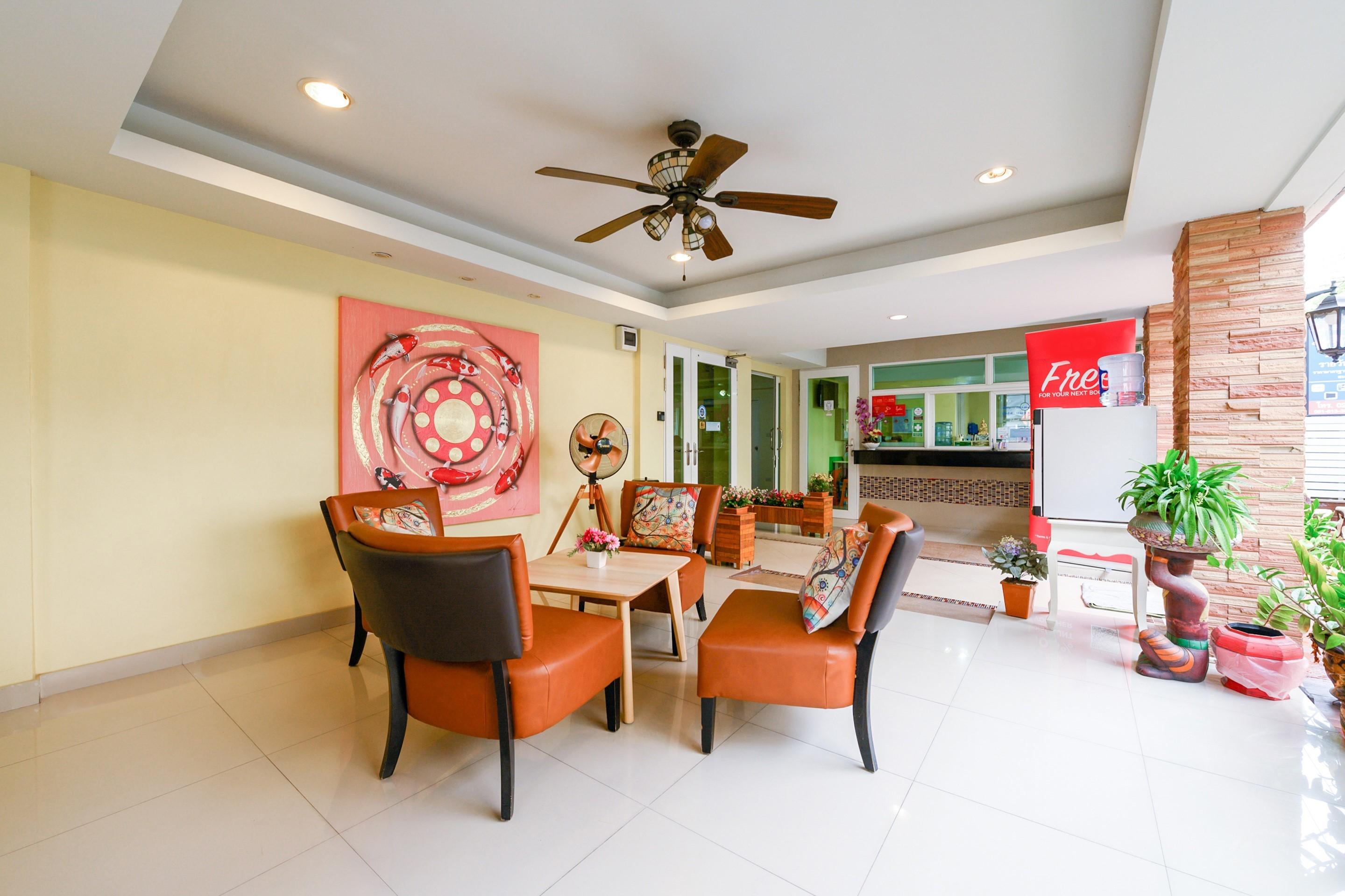 Salin Home Hotel Ramkhamhaeng Бангкок Экстерьер фото