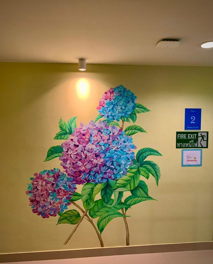 Salin Home Hotel Ramkhamhaeng Бангкок Экстерьер фото