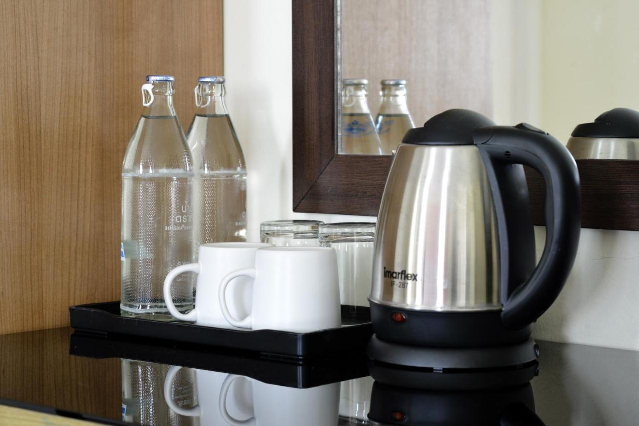 Salin Home Hotel Ramkhamhaeng Бангкок Экстерьер фото